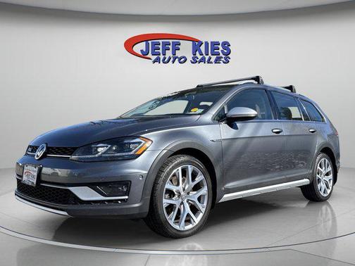 2018 Volkswagen Golf Alltrack TSI S