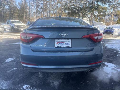 2017 Hyundai SONATA SE
