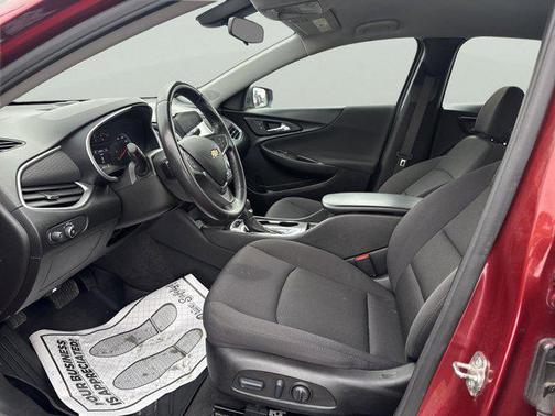 2021 Chevrolet Malibu FWD RS