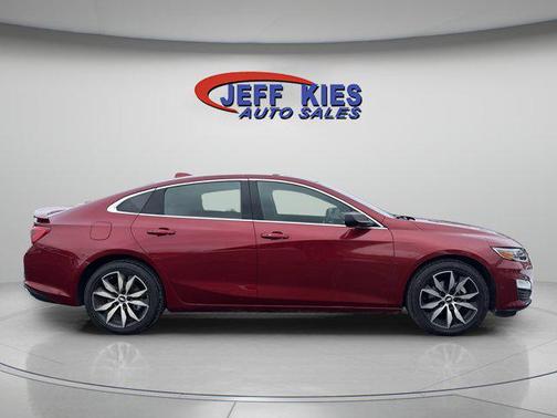 2021 Chevrolet Malibu FWD RS