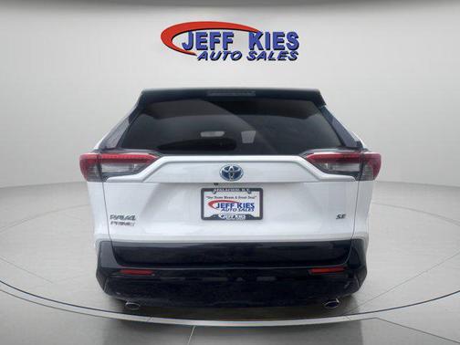 2021 Toyota RAV4 Prime SE