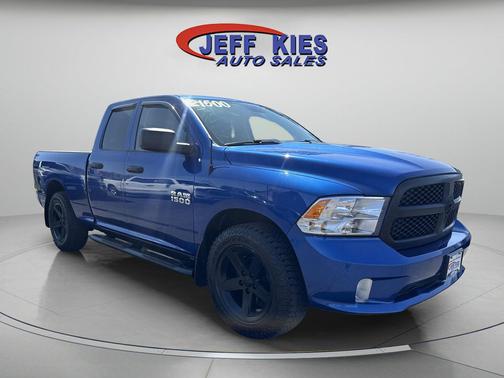 Blue Streak Pearlcoat 2018 RAM 1500 Express