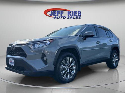 2020 Toyota RAV4 XLE Premium