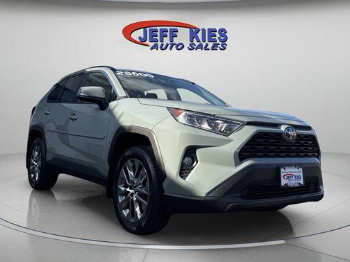2020 Toyota RAV4 XLE Premium