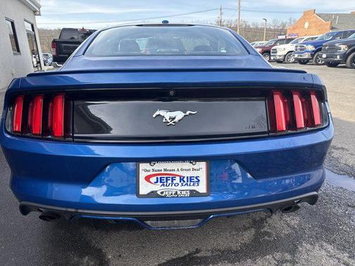 2017 Ford Mustang EcoBoost Premium