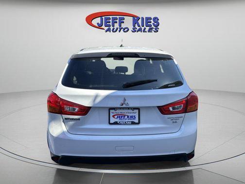 2016 Mitsubishi Outlander Sport 2.4 ES