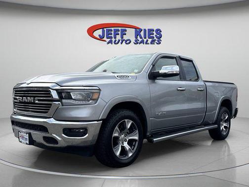 Billet Silver Metallic Clearcoat 2019 RAM 1500 Laramie
