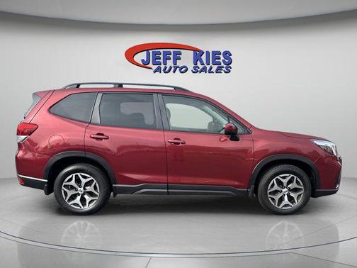 Crimson Red Pearl 2020 Subaru Forester Premium