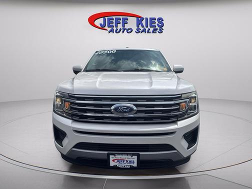 White Platinum Metallic Tri-Coat 2019 Ford Expedition XLT