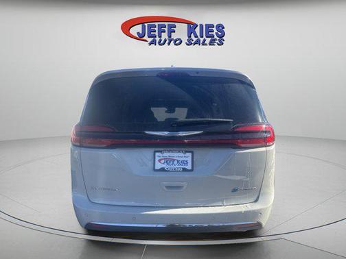 2021 Chrysler Pacifica Hybrid Limited