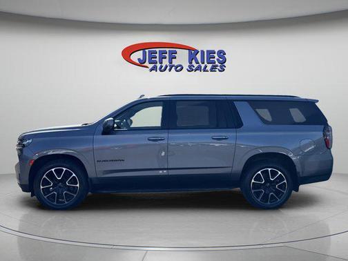 2022 Chevrolet Suburban RST