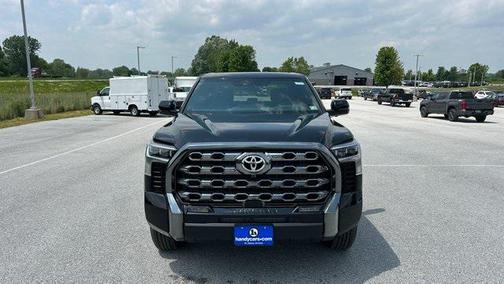 2025 Toyota Tundra Hybrid Platinum