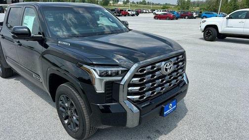 2025 Toyota Tundra Hybrid Platinum