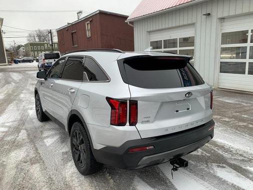 2021 Kia Sorento S