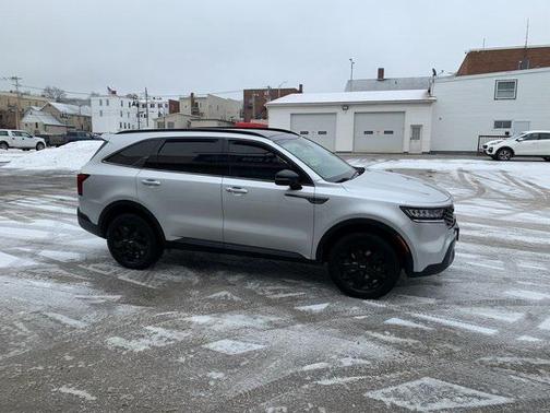 2021 Kia Sorento S