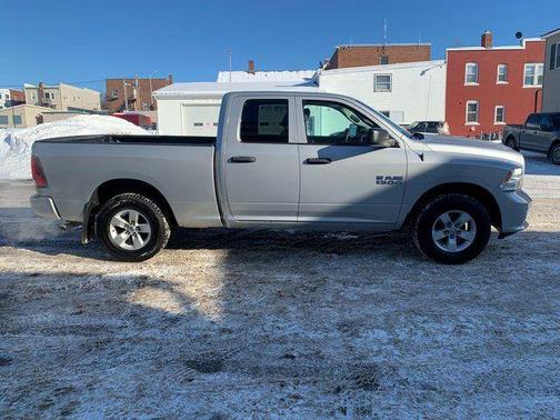 2016 RAM 1500 Tradesman/Express