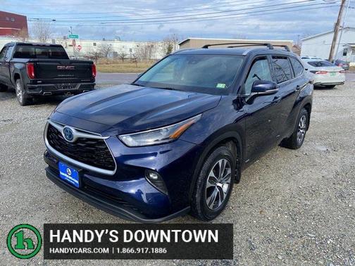 2022 Toyota Highlander Hybrid XLE