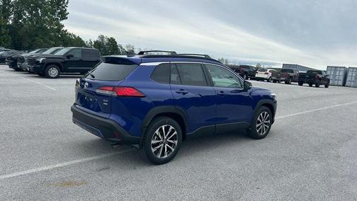 2025 Toyota Corolla Cross XLE