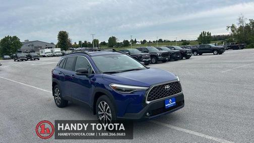 2025 Toyota Corolla Cross XLE