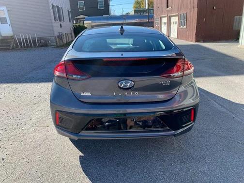 2018 Hyundai IONIQ Hybrid Blue
