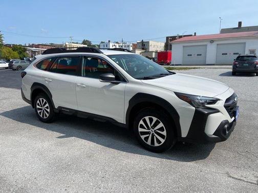 2024 Subaru Outback Base