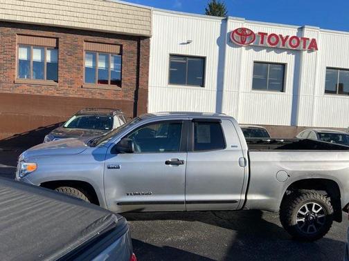 Silver Sky Metallic 2014 Toyota Tundra SR5