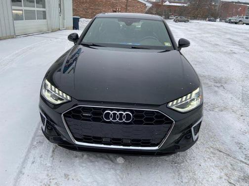 2023 Audi A4 45 S line Premium Plus