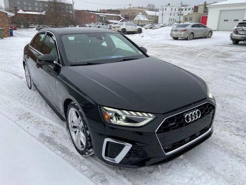 2023 Audi A4 45 S line Premium Plus