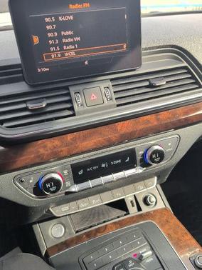 Brilliant Black 2020 Audi Q5 45 Premium