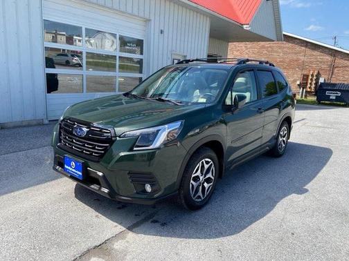 2022 Subaru Forester Premium