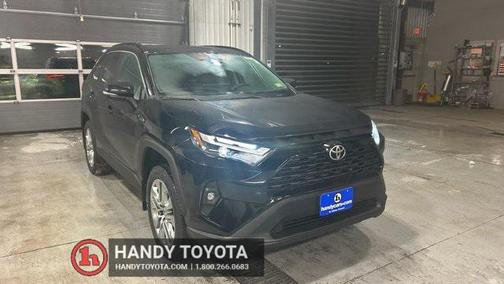 2025 Toyota RAV4 XLE Premium