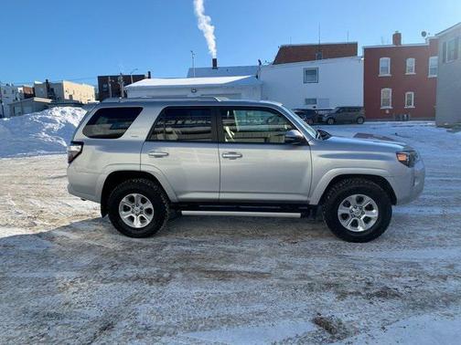 2017 Toyota 4Runner SR5 Premium