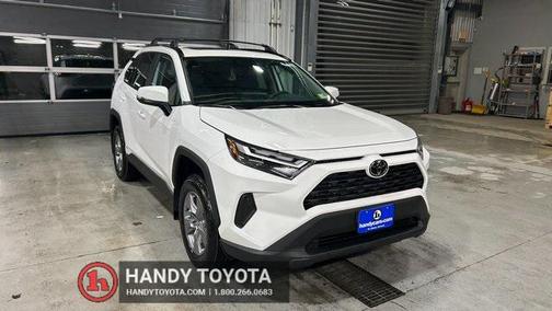 2025 Toyota RAV4 Hybrid XLE