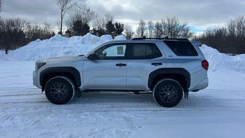 2025 Toyota 4Runner SR5