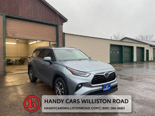 2021 Toyota Highlander Hybrid XLE