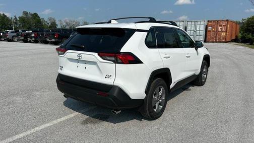 2025 Toyota RAV4 Hybrid XLE