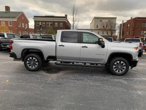 2023 Chevrolet Silverado 2500 Custom