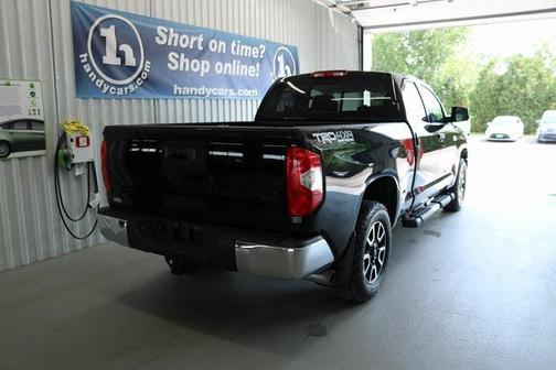 2017 Toyota Tundra SR5