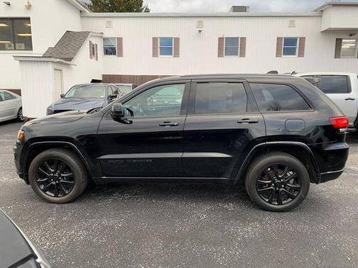 2019 Jeep Grand Cherokee Altitude