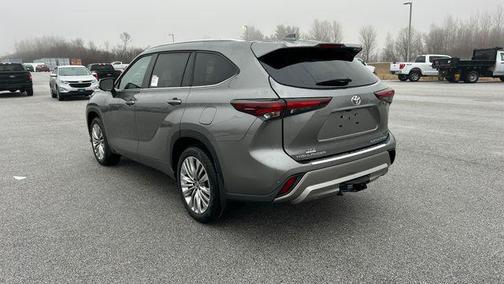 2026 Toyota Highlander Platinum