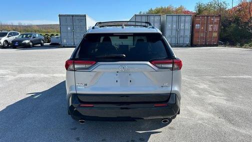 2025 Toyota RAV4 Hybrid SE