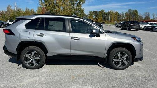 2025 Toyota RAV4 Hybrid SE