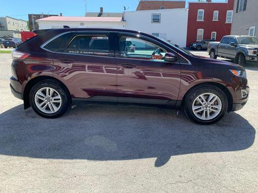 Burgundy 2018 Ford Edge SEL