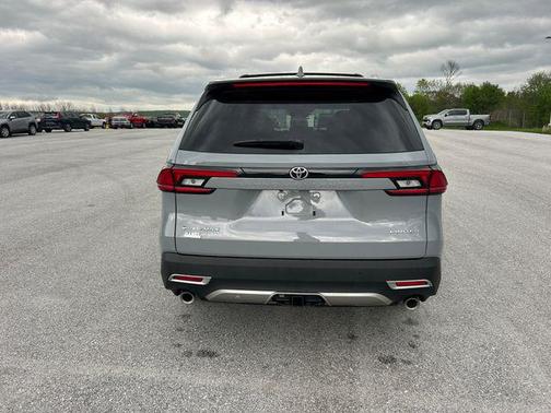 Cement 2026 Toyota Grand Highlander Hybrid Limited MAX