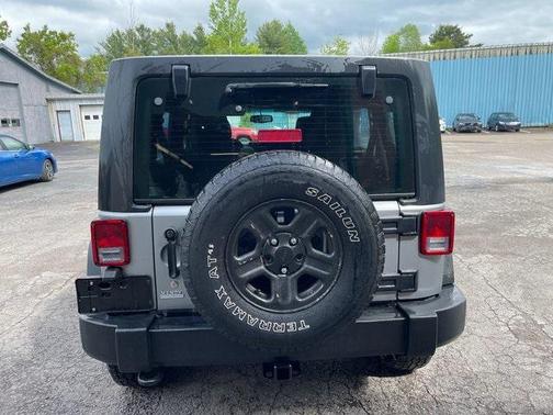 2015 Jeep Wrangler Unlimited Sport RHD