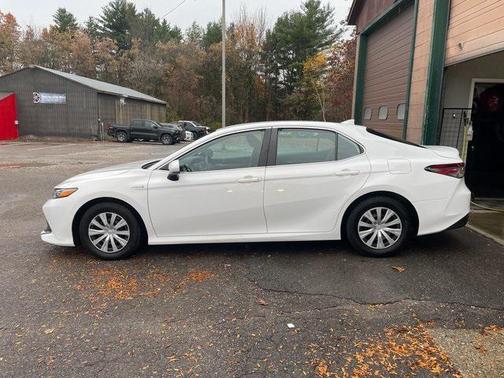 2020 Toyota Camry LE