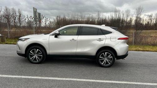2021 Toyota Venza LE