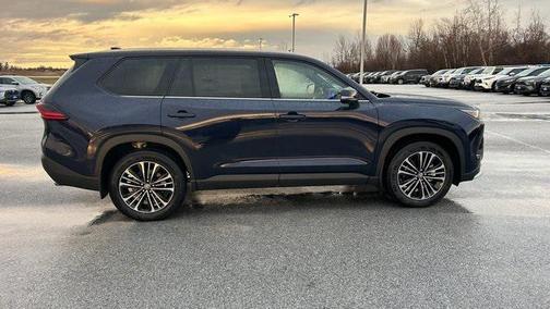 2026 Toyota Grand Highlander Hybrid Platinum MAX