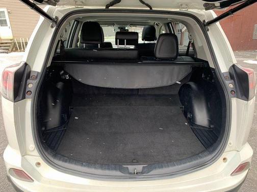 2017 Toyota RAV4 Hybrid Limited