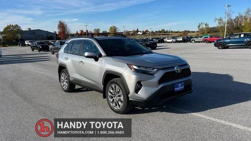 2025 Toyota RAV4 XLE Premium